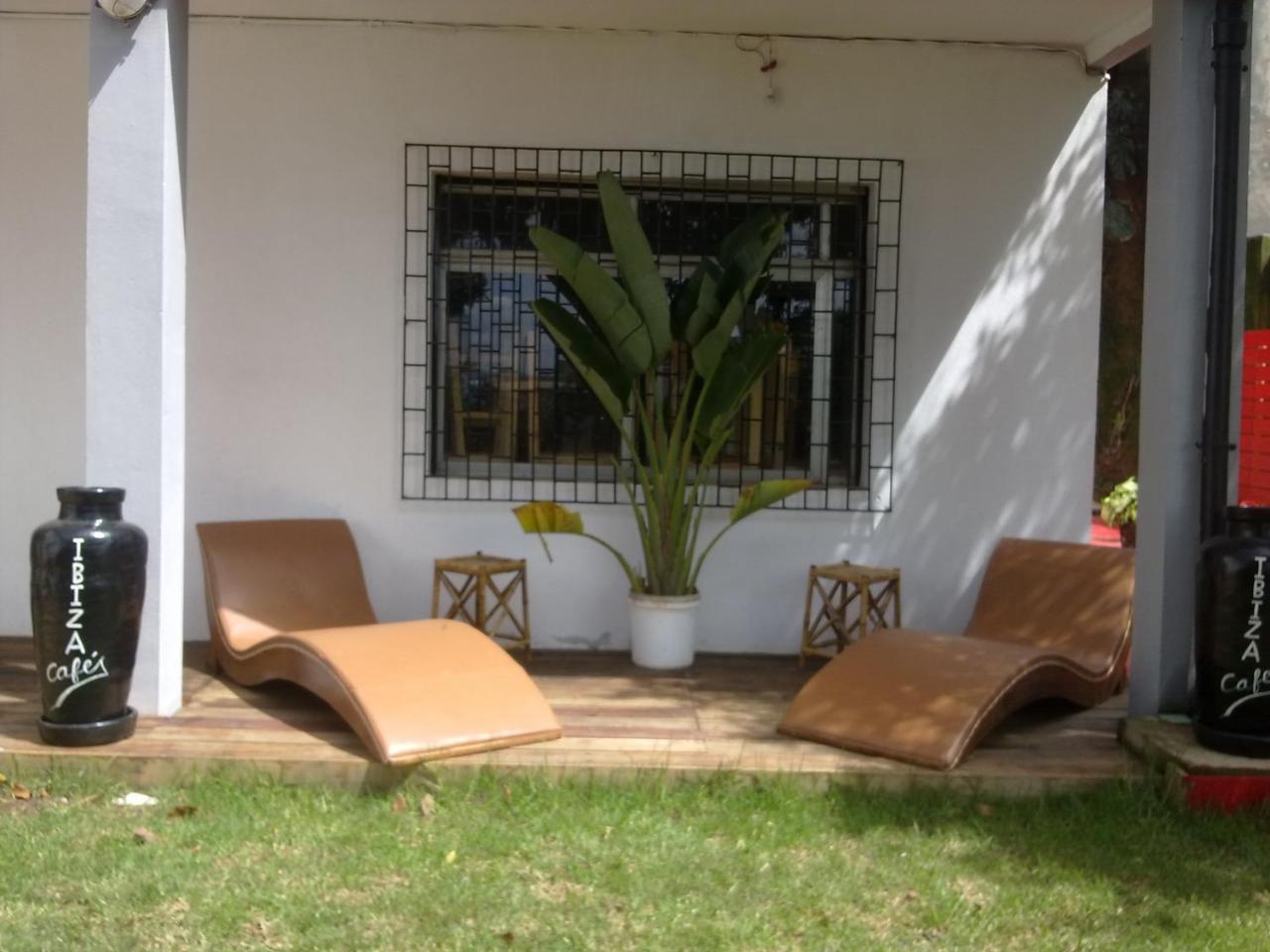 أنتاناناريفو Villa Mahefa - Wifi - Canal Plus - Terrasse & Jardin المظهر الخارجي الصورة